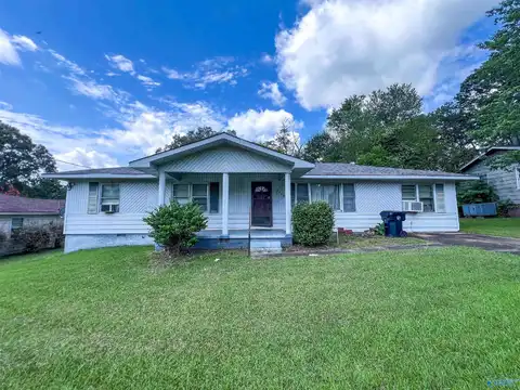 1649 Arrowhead Drive, Gadsden, AL 35903