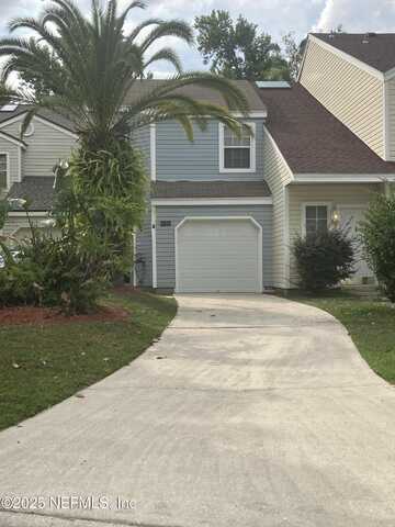 8596 STURBRIDGE Circle W, Jacksonville, FL 32244