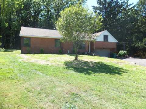2348 Rockside Road, Seven Hills, OH 44131