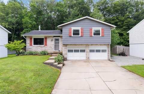413 Stonewood Street, Canal Fulton, OH 44614