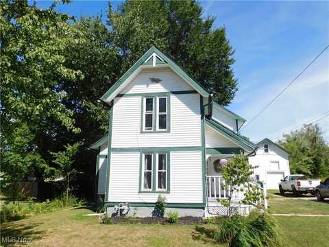 136 Uselma Avenue, Jefferson, OH 44047