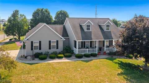 2210 Bowling Green Drive SE, Massillon, OH 44646