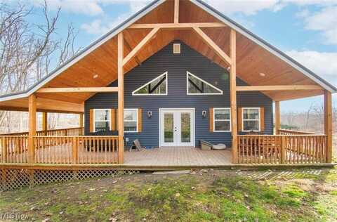 45352 State Route 558, New Waterford, OH 44445