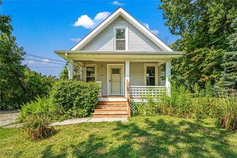 6327 Bales Court, Ashtabula, OH 44004