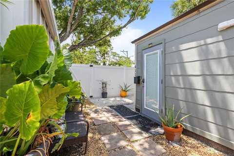 2859 Dartmouth Ave N, Saint Petersburg, FL 33713