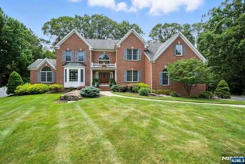 10 Melissa Drive, Denville, NJ 07834
