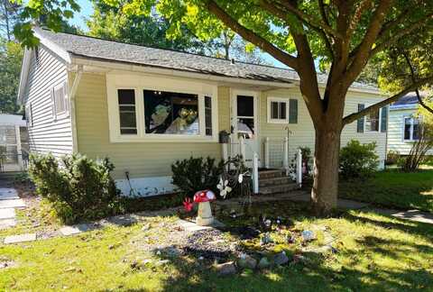 69 Arlington Court, Burlington, VT 05408