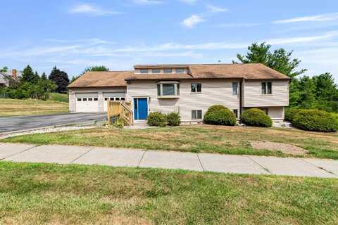 30 Dubois Drive, South Burlington, VT 05403
