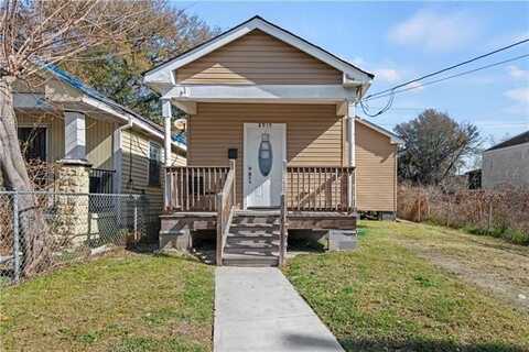 8919 FORSHEY Street, New Orleans, LA 70118