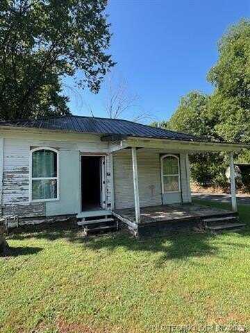 1101 E Holden, Muskogee, OK 74403