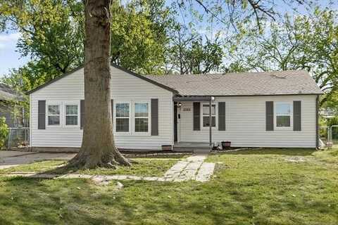 2525 N Xanthus Avenue, Tulsa, OK 74110