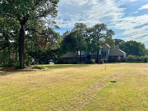 413 Royal Oak Drive, Sapulpa, OK 74066