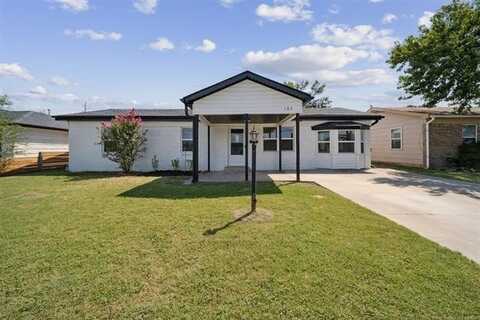 104 W 11th Street, Owasso, OK 74055