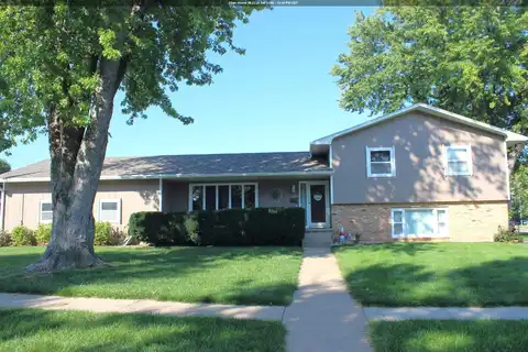 2101 F Street, South Sioux City, NE 68776