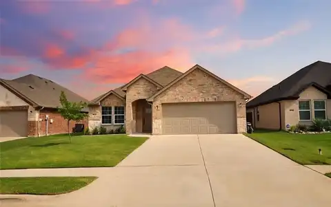 808 Tippit Lane, Greenville, TX 75402