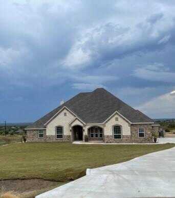 1013 Sky Court, Weatherford, TX 76085