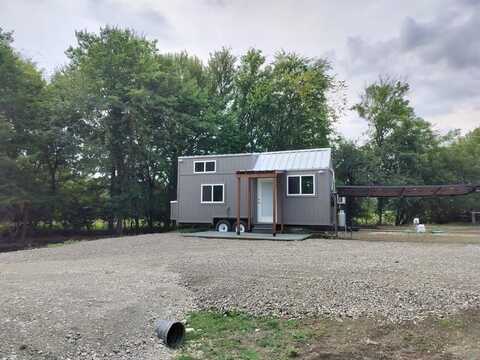 1173 County Road 4668, Trenton, TX 75490