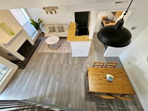 7152 Fair Oaks Avenue, Dallas, TX 75231