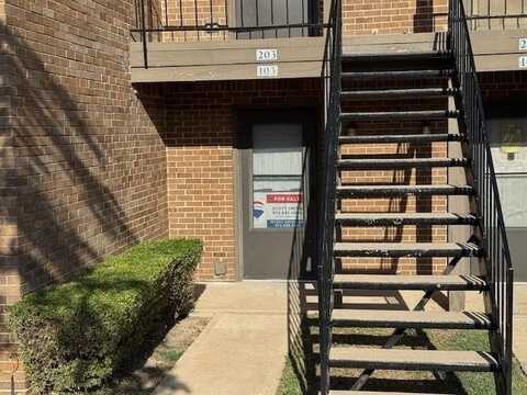 4606 Chaha, Garland, TX 75043