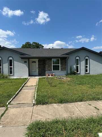 1913 San Antonio Drive, Garland, TX 75042