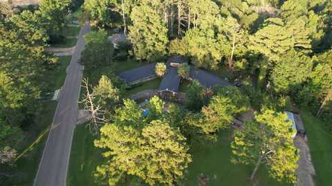 310 Lee Ave, Crystal Springs, MS 39059