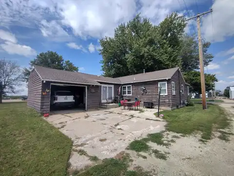 307 Grove Street, Royal, IA 51357