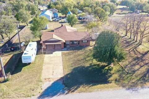 210 Freidmann Ave, Loyal, OK 73756
