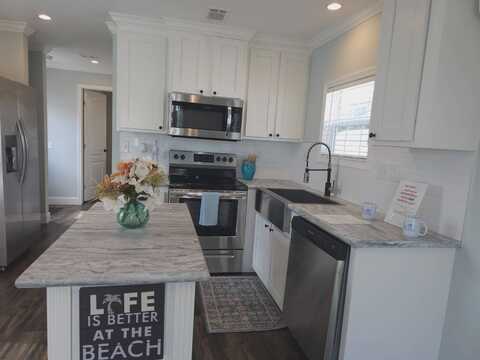 200 S Banana River Drive, Merritt Island, FL 32952