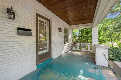 312 Linden Walk, Lexington, KY 40508