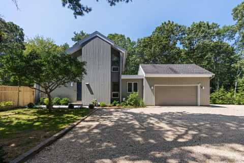 7 Quantuck Bay Road, Westhampton Beach, NY 11978