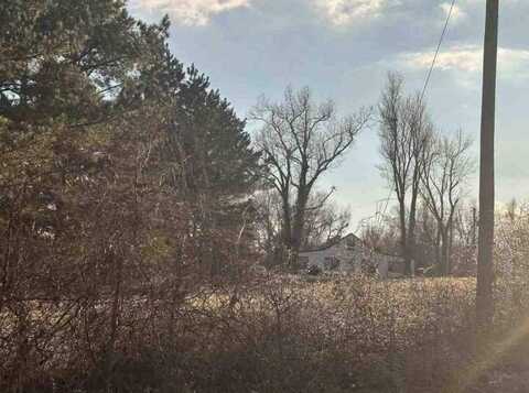 5571 W Courthouse Rd, Crewe, VA 23930