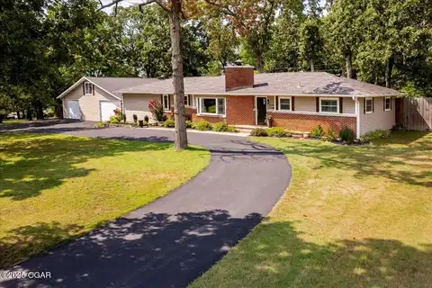 3007 Silver Creek Drive, Joplin, MO 64804