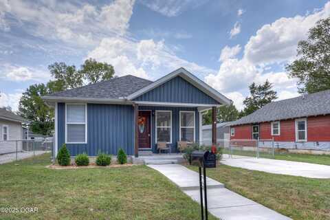 2016 Nashville Street, Joplin, MO 64801
