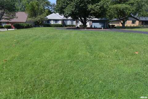 5617 N SHERIDAN Road, Peoria, IL 61614