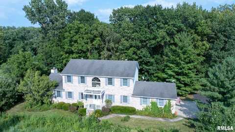 2530 River Bluff Road, Mechanicsburg, IL 62545