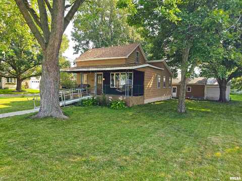 500 S LOCUST Street, Tremont, IL 61568