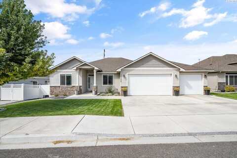10156 W 16th Pl, Kennewick, WA 99338