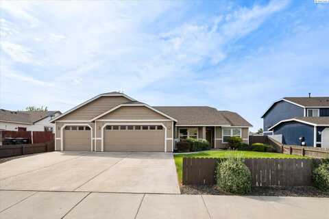 6416 Nisqually Dr, Pasco, WA 99301