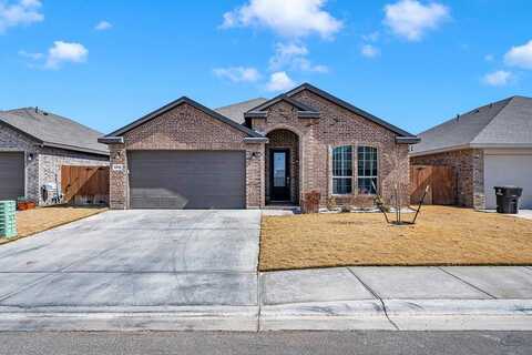 6104 Bobwhite Dr, Midland, TX 79705