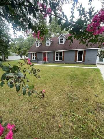 756 Downing Place, Smiths Station, AL 36877