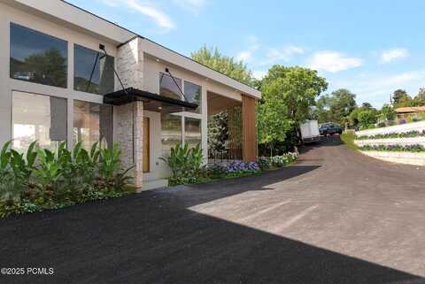 2662 E Comanche Drive, Salt Lake City, UT 84108