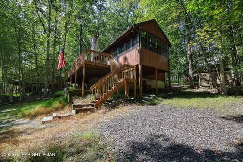 2128 Southport Drive, Bushkill, PA 18324