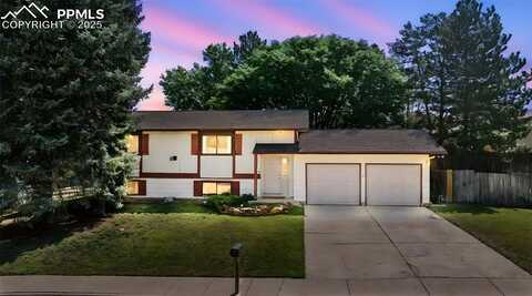 7233 River Bend Road, Colorado Springs, CO 80911