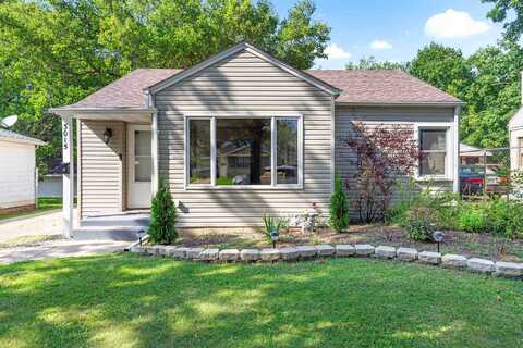 3015 Custer, ROCKFORD, IL 61101