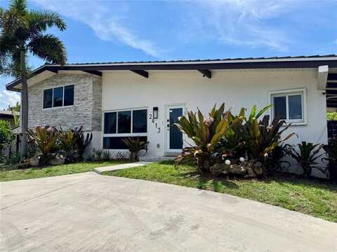 2413 Sugarloaf Ln, Fort Lauderdale, FL 33312