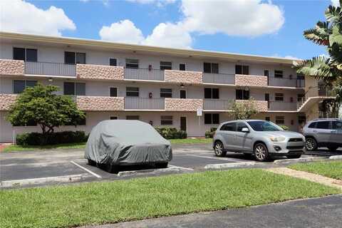 5985 Del Lago Cir, Sunrise, FL 33313