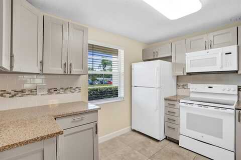 301 SE 3rd St, Dania Beach, FL 33004