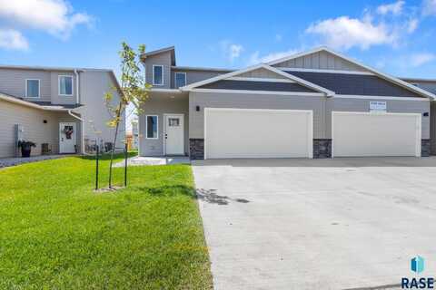 5707 E Avett Pl, Sioux Falls, SD 57108