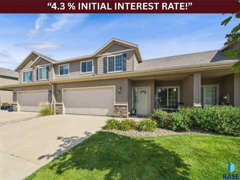 2405 E Meadowside Pl, Sioux Falls, SD 57108