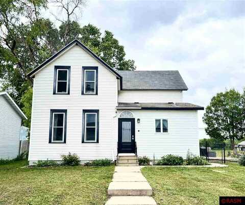 521 S Valley Street, New Ulm, MN 56073
